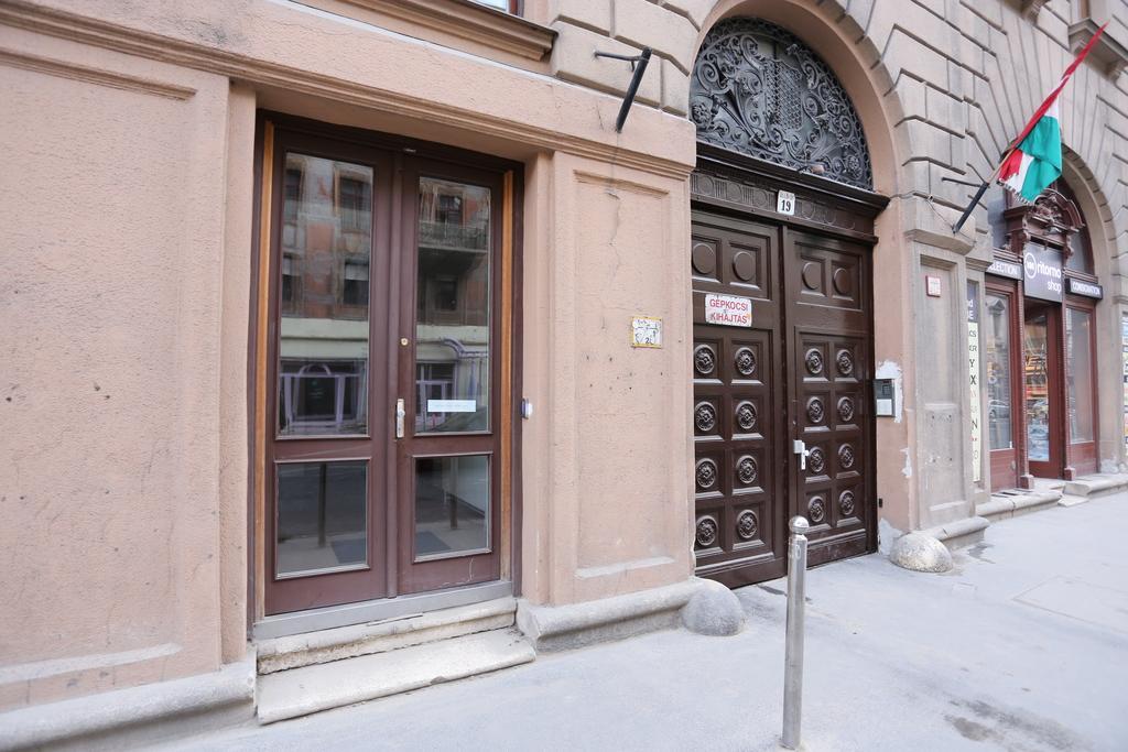 Mezzo Budapest Exterior foto